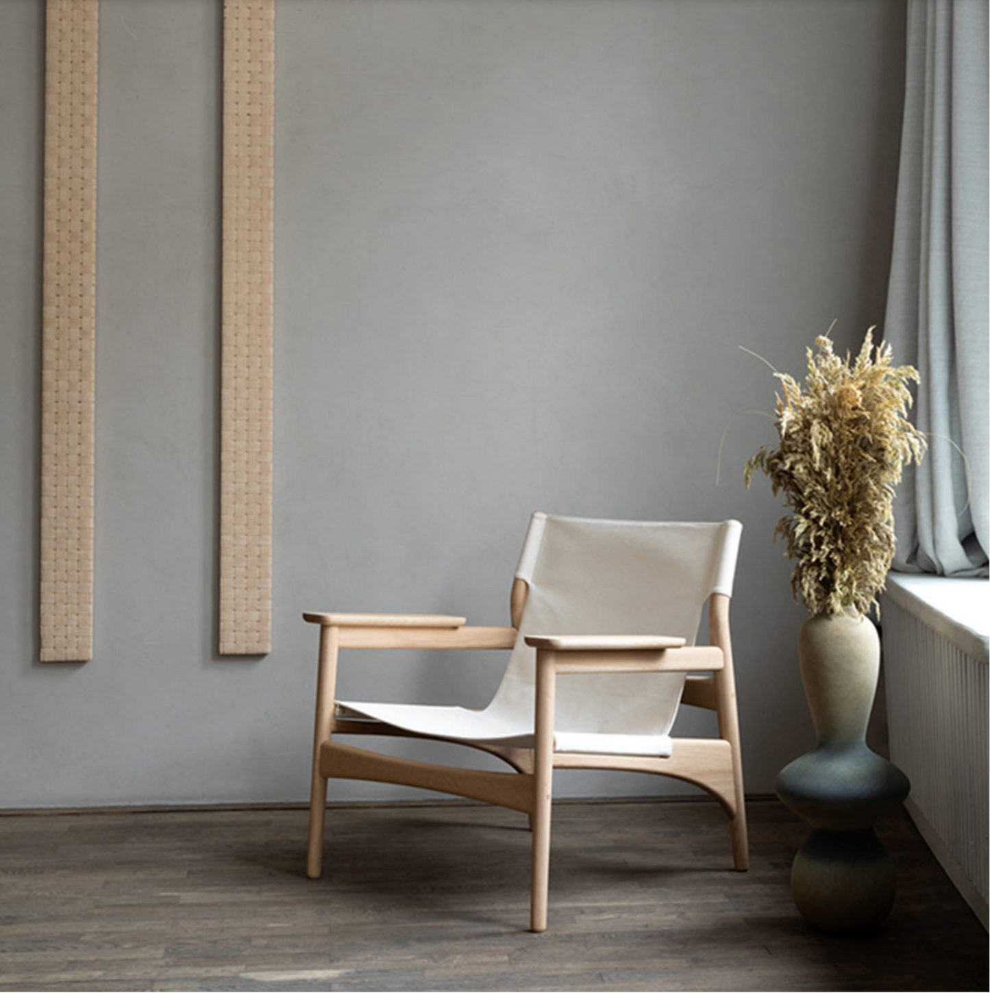 Atlas Comfort Armchair