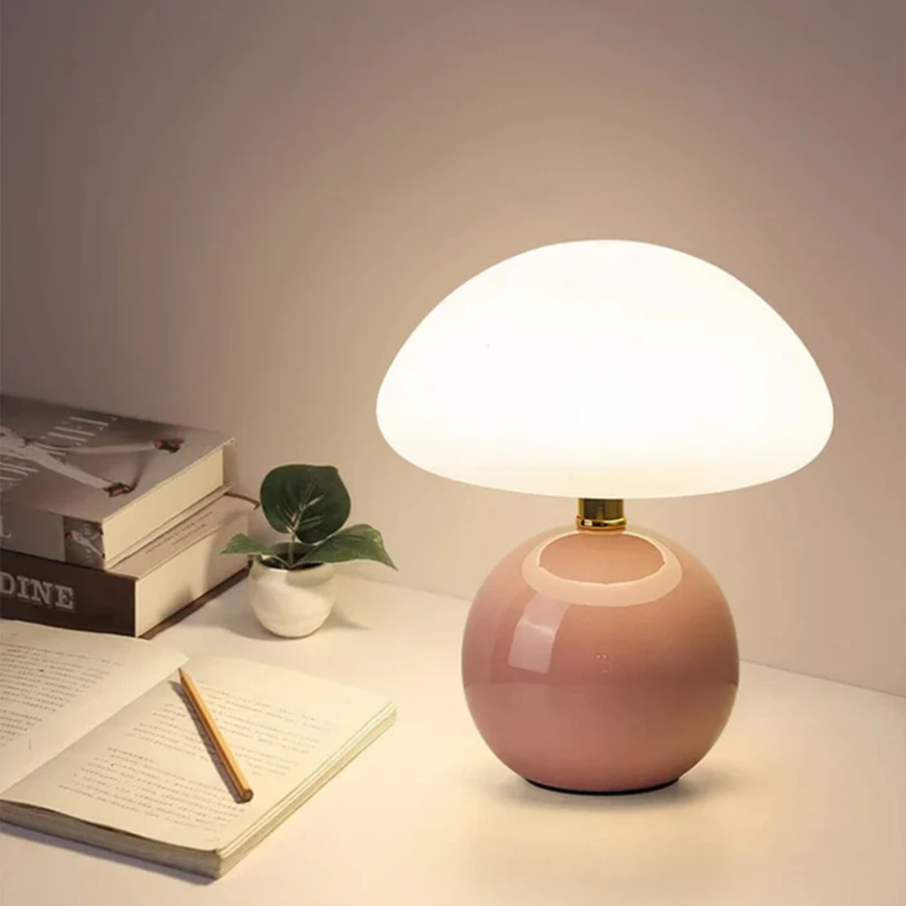 DECORATIVE LAMP