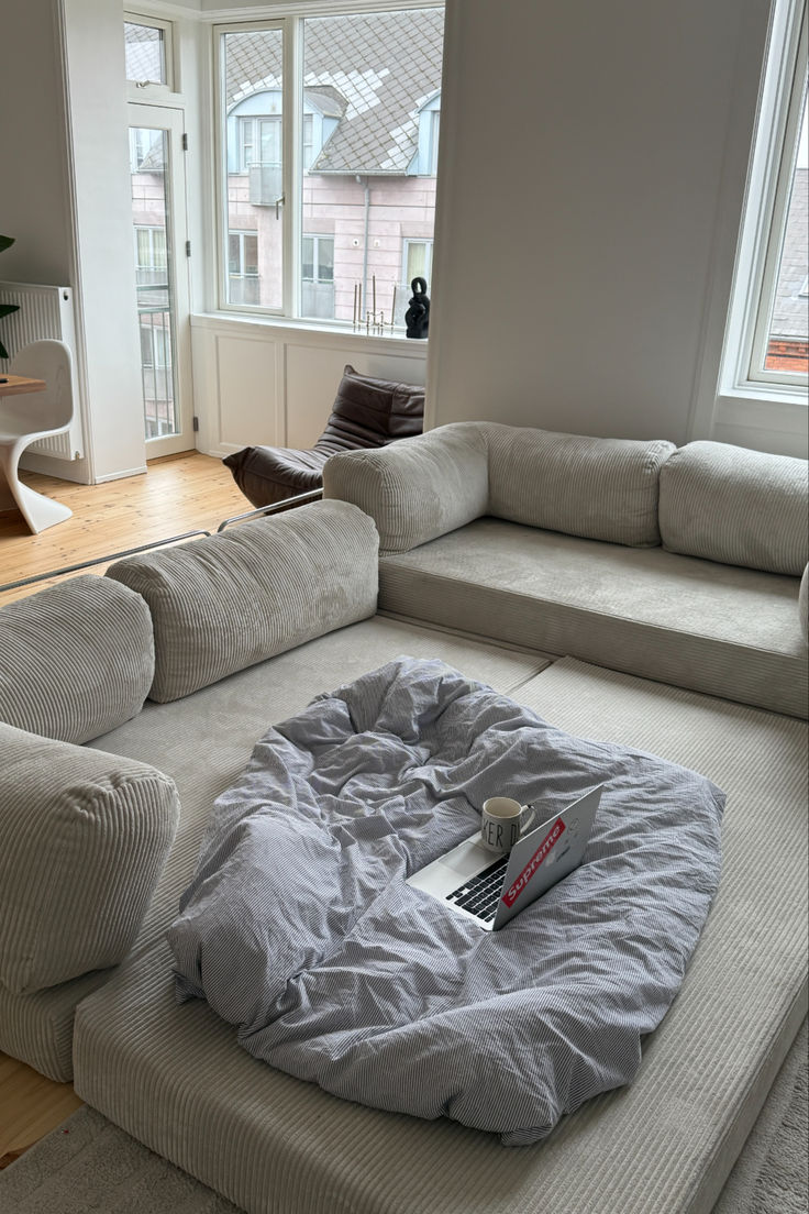 Pending Cozy Fold Sofa Bed 